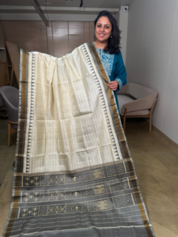 Off White Rajkot Patola Pure Silk Saree